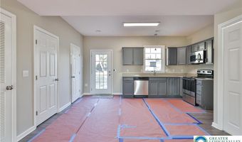 903 N Graham St, Allentown, PA 18109