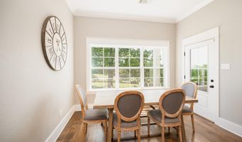 102 E Lake Cv, Beebe, AR 72012