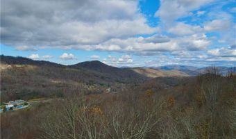 565 Grays Shadow Ln, Banner Elk, NC 28604