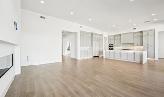 5768 E Rancho Caliente Dr, Cave Creek, AZ 85331