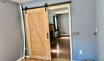 21 Oven Rock Rd, Bethel, CT 06801