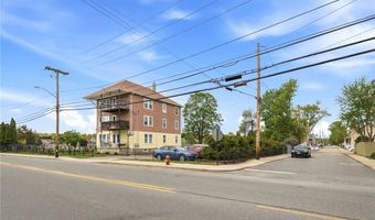 612 Rathbun St, Blackstone, MA 01504