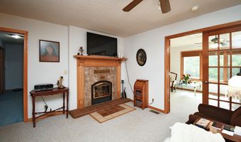 7854 Blue Moon Rd, Bucyrus, MO 65444