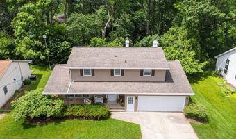 58 CRESTVIEW Dr, Appleton, WI 54915