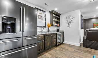 47138 298th St, Beresford, SD 57004