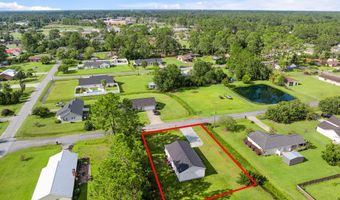 177 Ranier St, Baxley, GA 31513