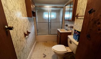 351 Owl St, Campton, NH 03223