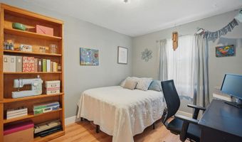 1208 7th St NW, Altoona, IA 50009