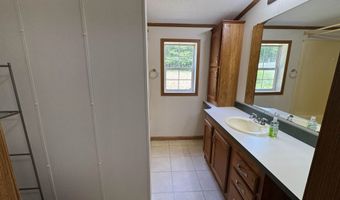42 Vista Dr, Canaan, NH 03741