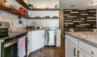 280 W 710 N, Centerville, UT 84014