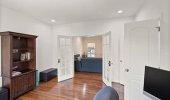 43878 CAMELLIA St, Ashburn, VA 20147