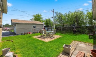 329 E Myrick Ave, Addison, IL 60101