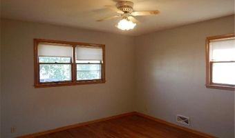 305 W Baker St, Arlington, MN 55307