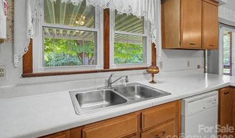 788 Alexander Rd, Alexander, NC 28701
