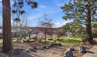 40 SW MCKINLEY Ave, Bend, OR 97702