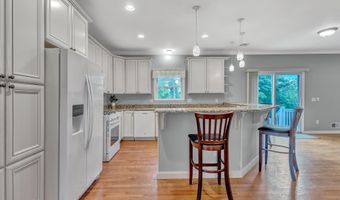 525 Barnegat Blvd, Beachwood, NJ 08722