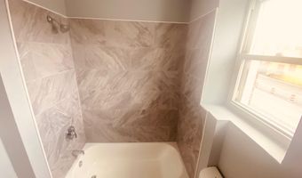2428 W FRANKLIN St, Baltimore, MD 21223
