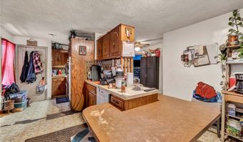 428 Canova Dr, Akron, OH 44319