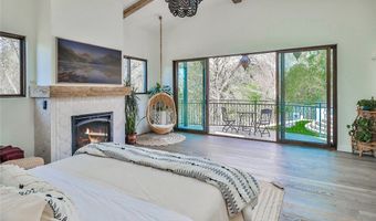 5617 Colodny Dr, Agoura Hills, CA 91301