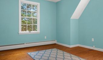 46 North Rd, Jamestown, RI 02835