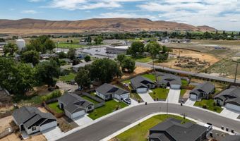 1291 Lucy Ave, Benton City, WA 99320