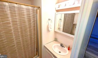 273 WOODHAVEN Ct, Berlin, MD 21811