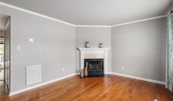 126 Arlington Sq, Ashland, VA 23005