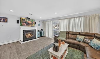 378 Bayview Ave, Bayville, NJ 08721