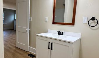 566 MCKINLEY Ave, Akron, OH 44311