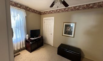 18 New St, Ansonia, CT 06401