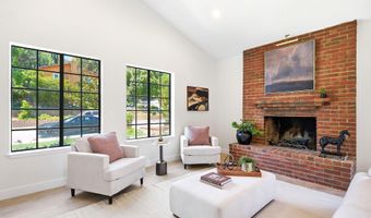 27833 Via Amistosa, Agoura Hills, CA 91301