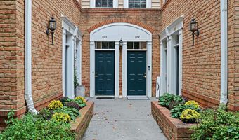 20385 BELMONT PARK Ter 103, Ashburn, VA 20147