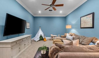 6830 N PURDY Pkwy, Appleton, WI 54913