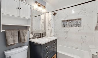 1127 LINN Ave, Oregon City, OR 97045