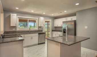 254 Hwy 98 W, Apalachicola, FL 32320