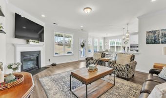 400 N Oak Crest Dr, Belton, SC 29627
