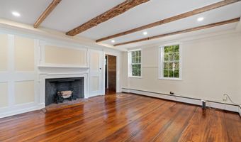 132 Maple Ave, Atkinson, NH 03811