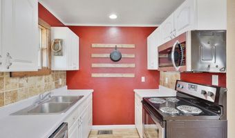 504 Tom Lackey Ln, Alpine, TX 79830