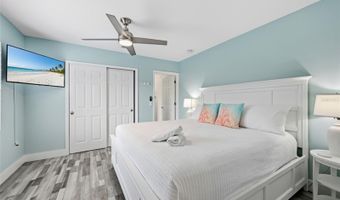 912 N SHORE Dr, Anna Maria, FL 34216