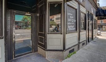 215 W 3rd St, Alton, IL 62002