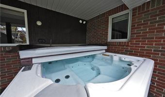 1534 Sandridge Rd, Alden, NY 14004