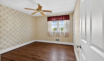 520 ERICKSON Ave, Hockessin, DE 19707