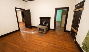 933 Anderson St, Calhoun Falls, SC 29628