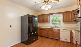 1008 HARBOR Dr, Annapolis, MD 21403