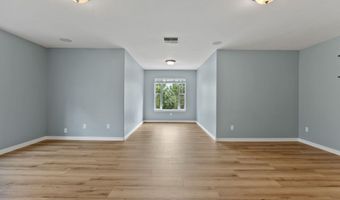 3025 NW Fairway Heights Dr, Bend, OR 97703