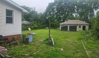 37 Netz Pl, Albertson, NY 11507