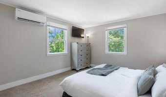 389 Clinton Rd, Antrim, NH 03440