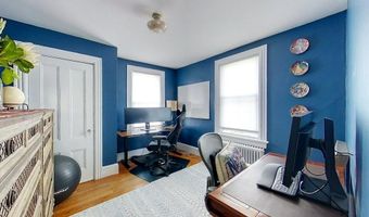 9 Dartmouth St, Newport, RI 02840