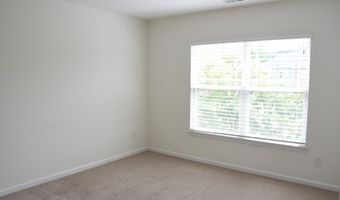 882 Queen City Cres, Apex, NC 27523