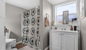 175 W BOND St, Astoria, OR 97103